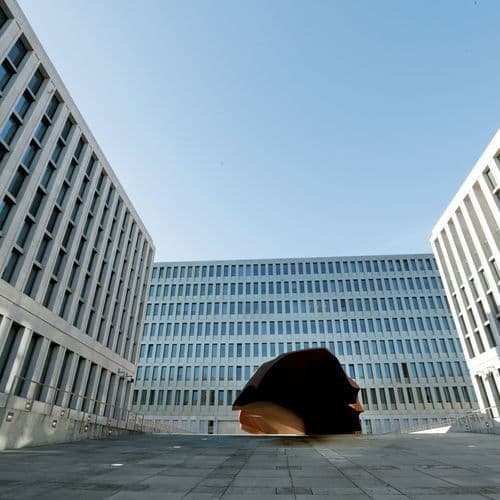BND Scandals: Not only Hanning – One Case Even Cost the Chancellor the Office