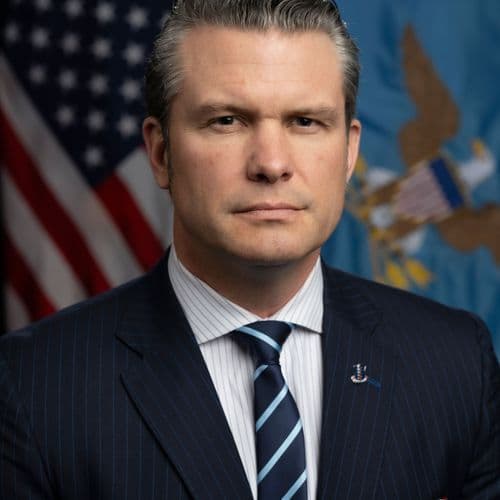 'Pete Hegseth Is Next up': Hakeem Jeffries Vows to Dismiss War Secretary After Coming to Majority