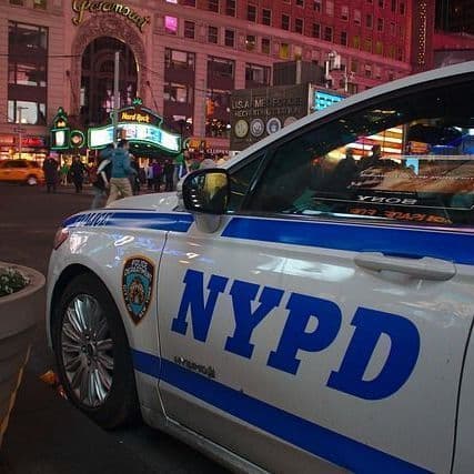 Off-duty NYPD cop stabbed in mugging reveals why he fought to keep necklace — and how thugs reacted when he told them he was police