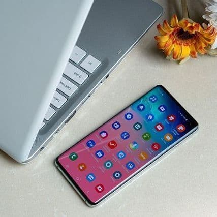 Seeing a blue icon on your Galaxy phone after updating to One UI 9? Here’s what it means
