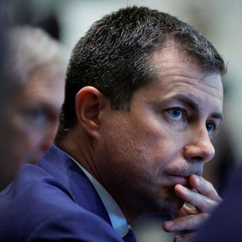 Pete Buttigieg, Raphael Warnock campaign for Colom in Mississippi