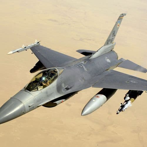 Two F-16 Aircraft Were Picked up This Evening, After the Radar System Detected a New Target Near the Island of Snakes.