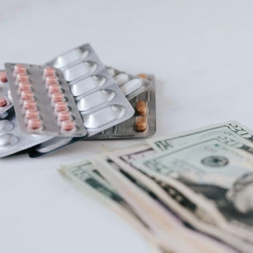 GSK Plans More Than $800 Million in Pennsylvania Expansion - FINCHANNEL